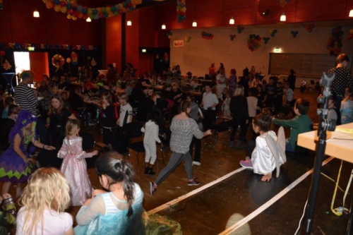 2017-02-27 Kinderfasching Offenau 13 (Kopie)